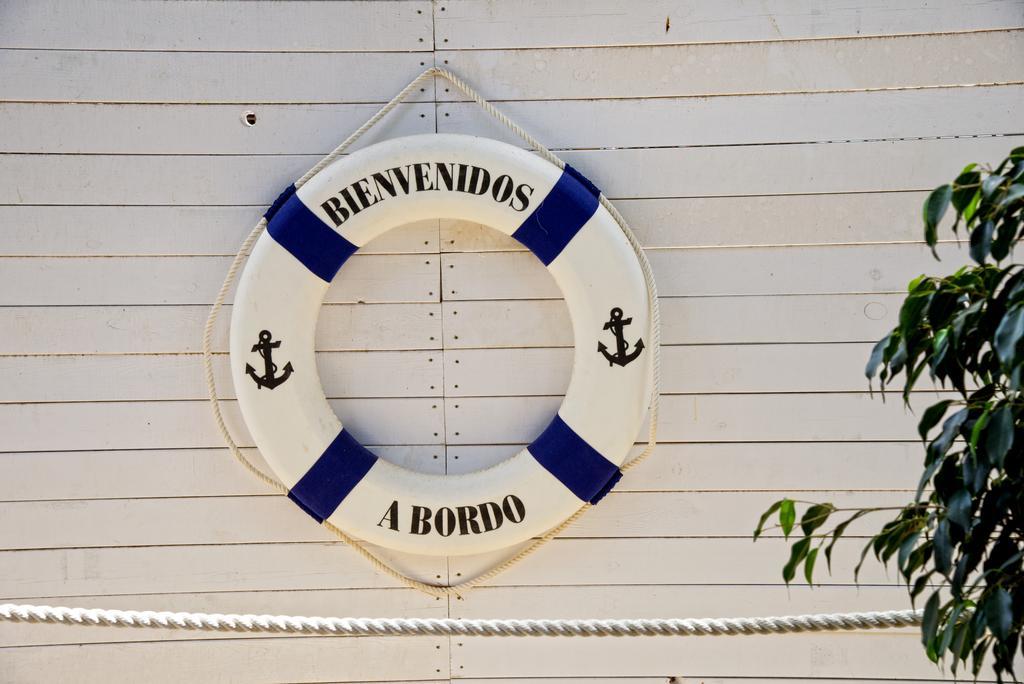 Hostal Cala Boix Es Cana Kültér fotó