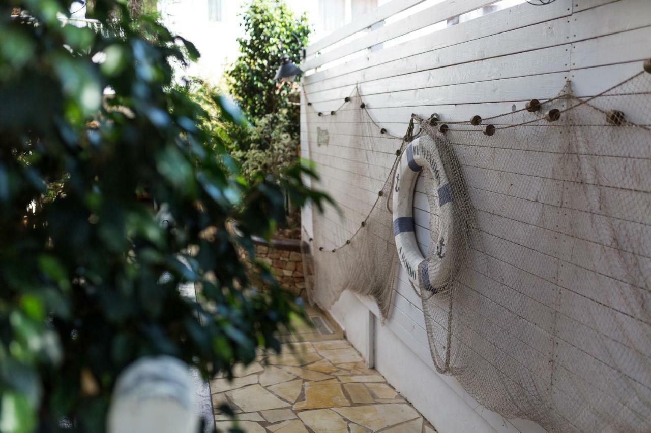 Hostal Cala Boix Es Cana Kültér fotó