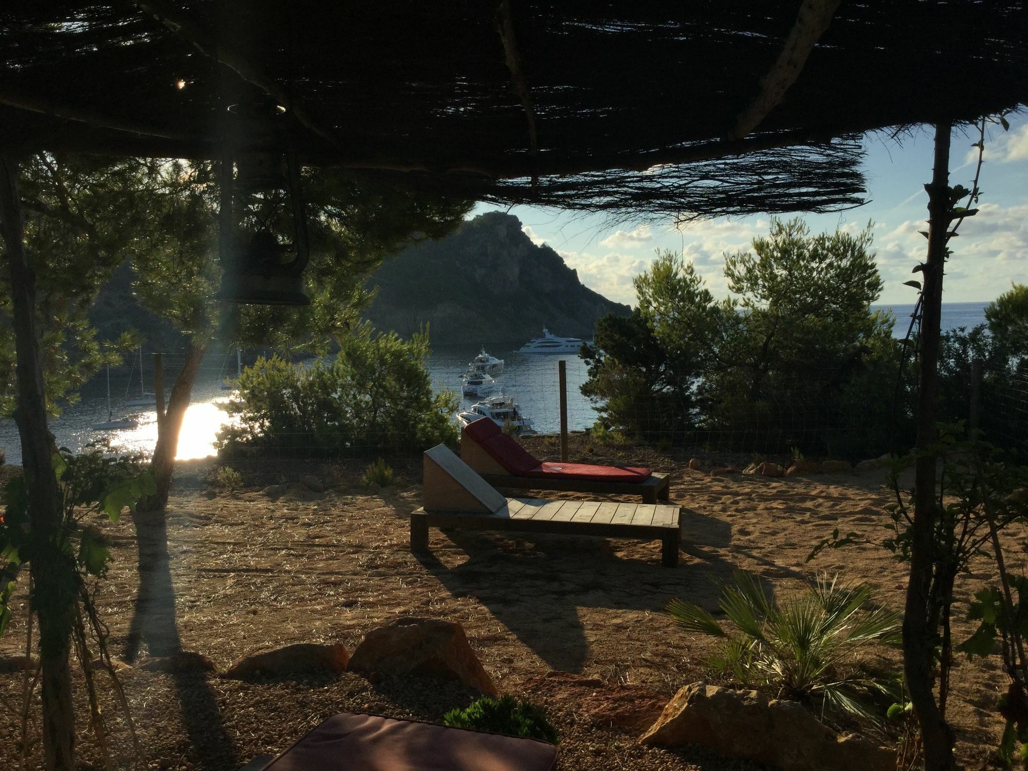Hostal Cala Boix Es Cana Kültér fotó