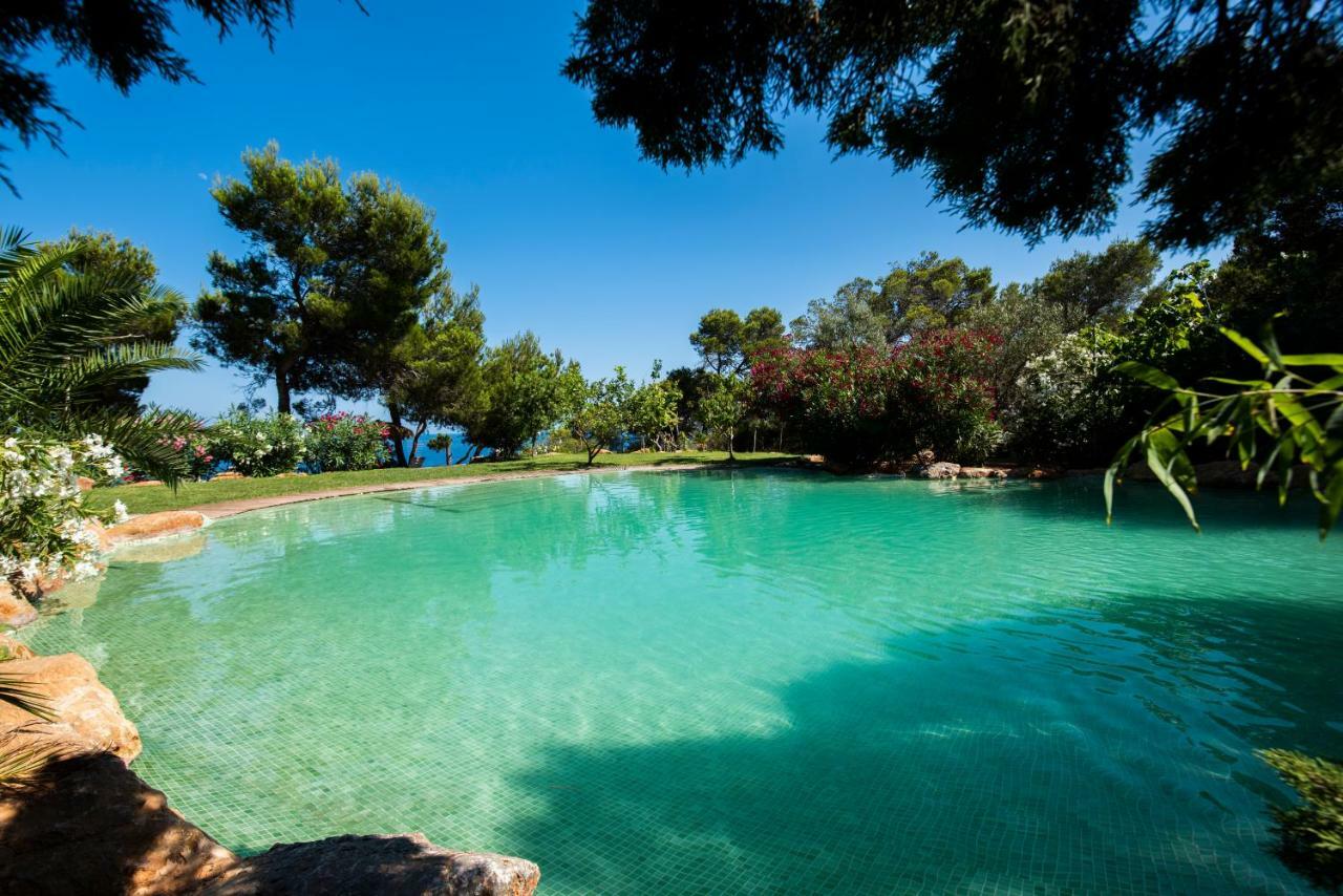 Hostal Cala Boix Es Cana Kültér fotó