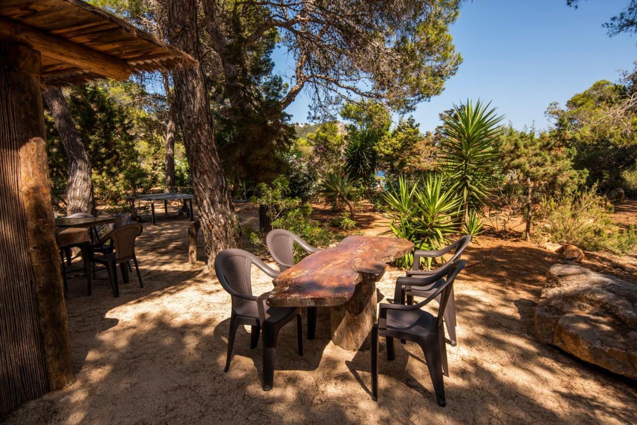 Hostal Cala Boix Es Cana Kültér fotó