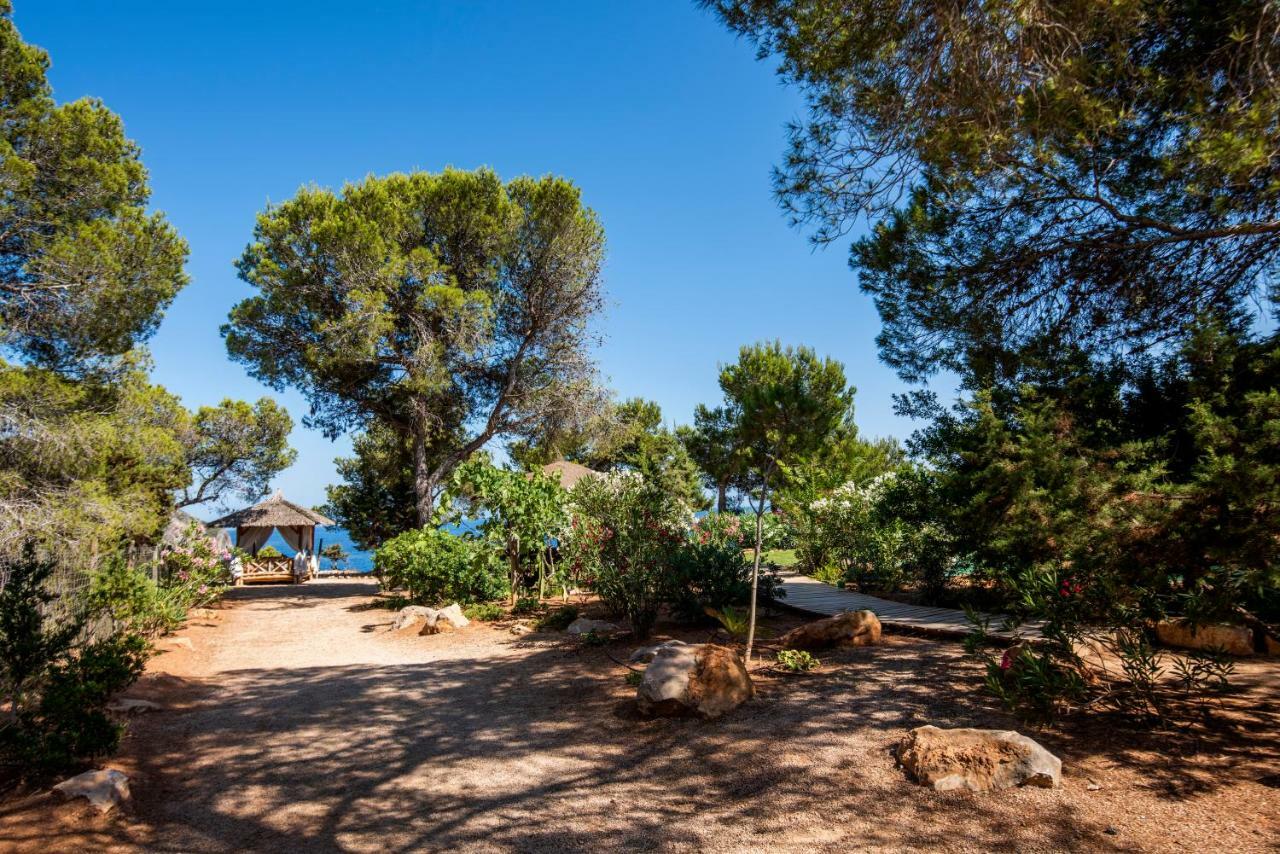 Hostal Cala Boix Es Cana Kültér fotó