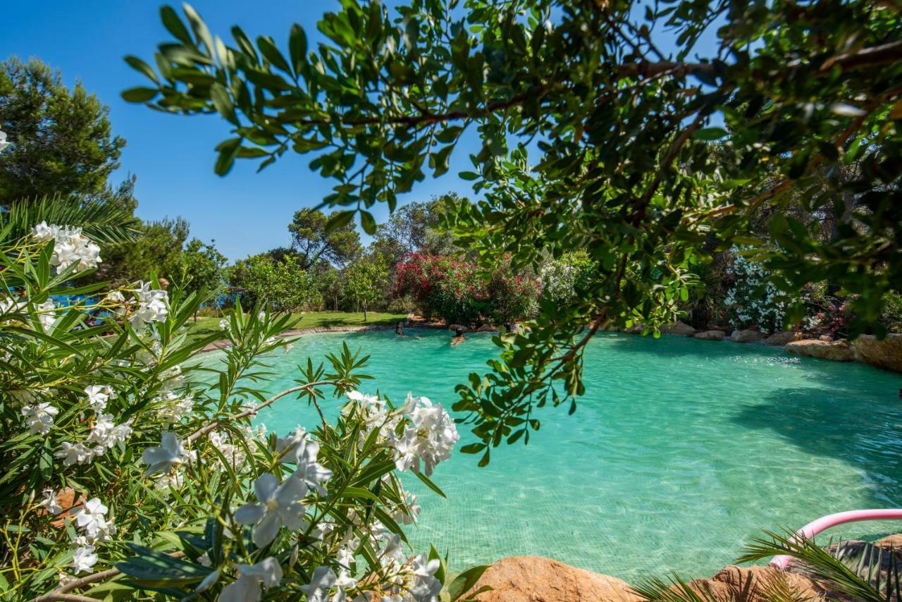 Hostal Cala Boix Es Cana Kültér fotó