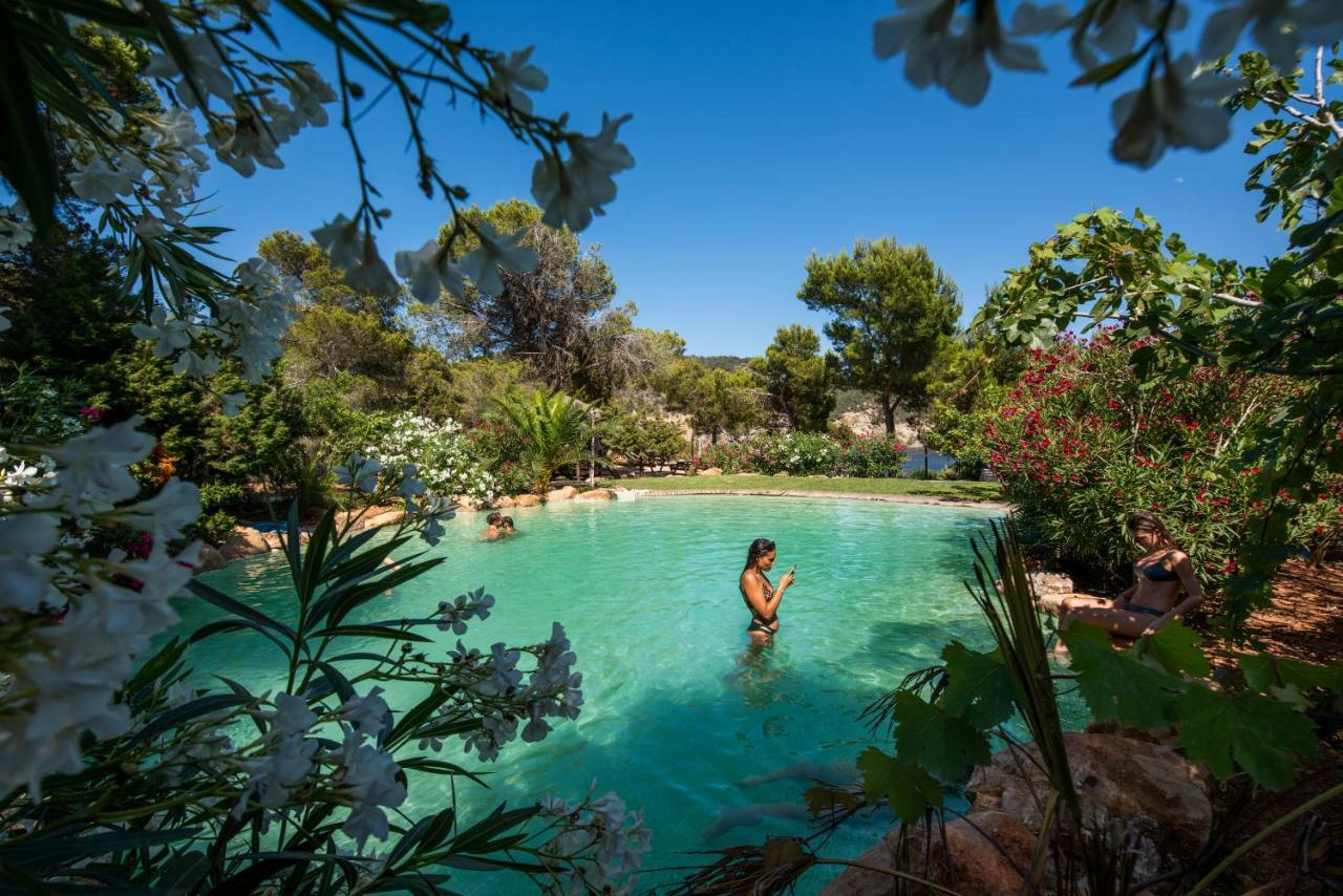 Hostal Cala Boix Es Cana Kültér fotó